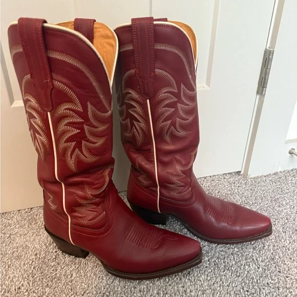 Tecovas Annie Scarlet Western Boots - Picture 3 of 11